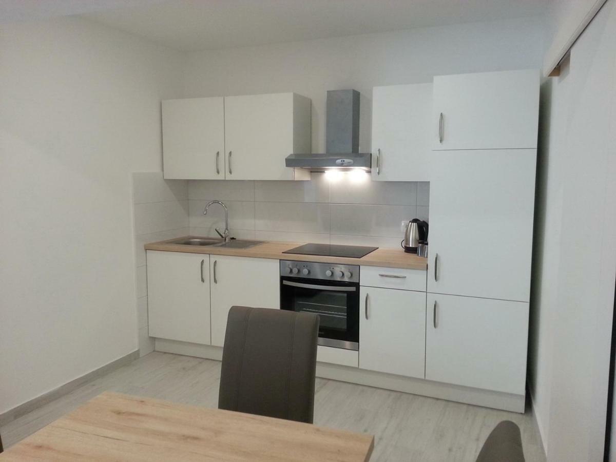 Apartment Rika Omiš Exterior foto